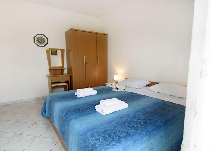 Апартаменты Albina B4 By Interhome