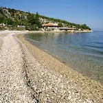 Albina B4 By Interhome Mazurija