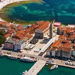 Albina B4 By Interhome Apartman