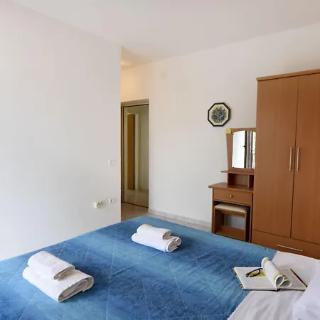 Apartmán Albina B4 By Interhome *