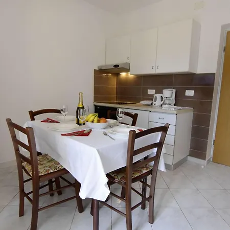 شقة Albina B4 By Interhome *