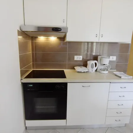 Albina B4 By Interhome شقة *