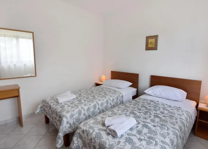 Albina B4 By Interhome Apartmán