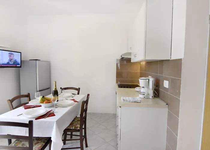 Apartment Albina B4 By Interhome Valica