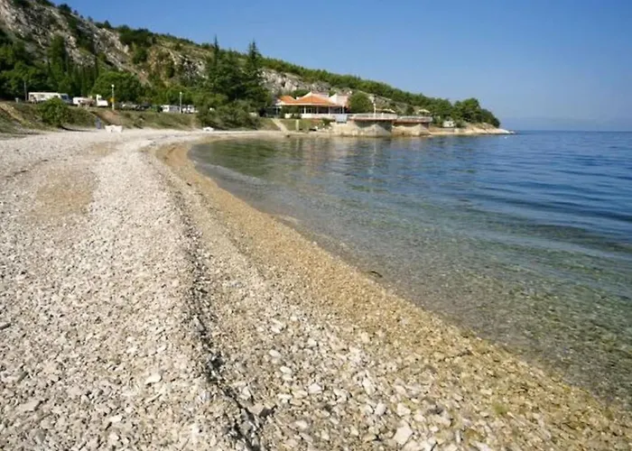 Albina B4 By Interhome Valizza